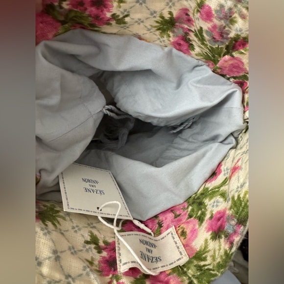 Sezane Quilted Bucket Bag Sezane X Andion Agosto Print NWT - Picture 9 of 14